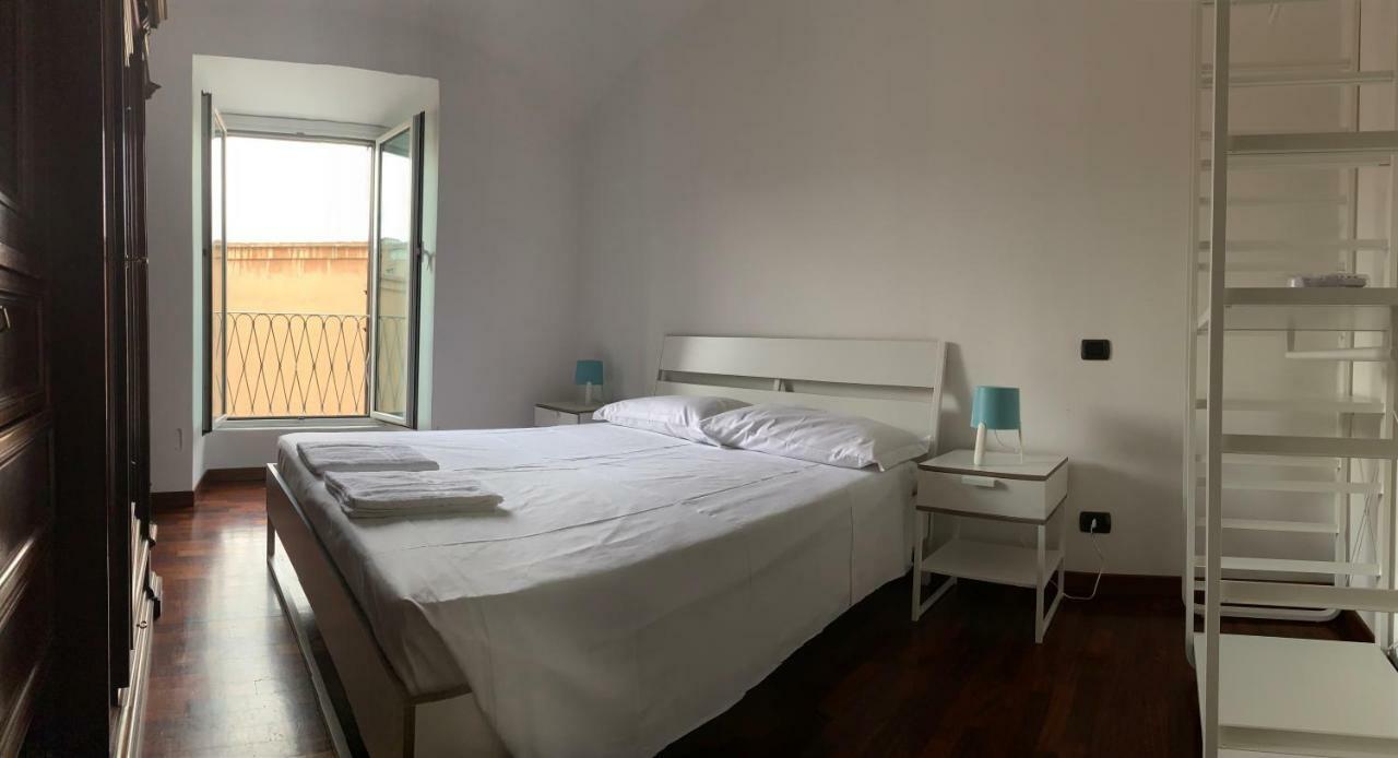 Colosseo Boutique Apartment Рим Екстериор снимка